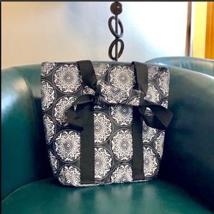 3/$42 Stylish Insulated Tote